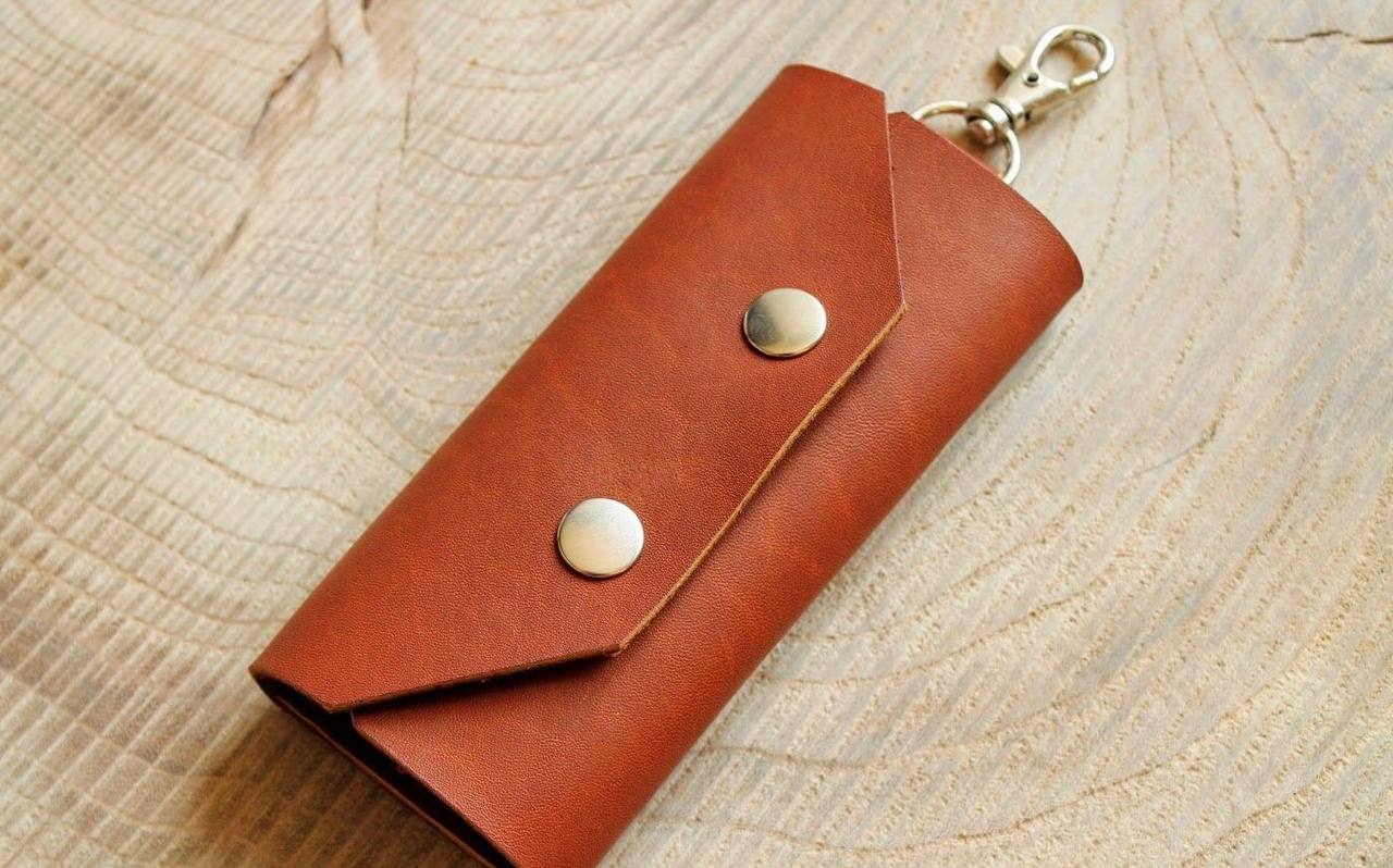 Auburn Leather Key Case