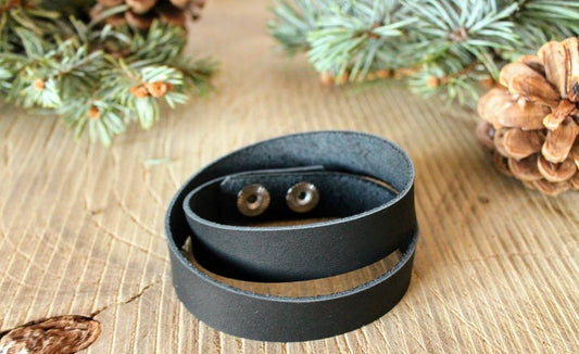 Onyx Leather Wrap Bracelet